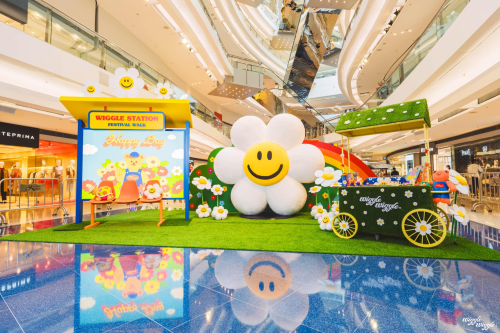 Festival Walk x wiggle wiggle Joyous Flower World